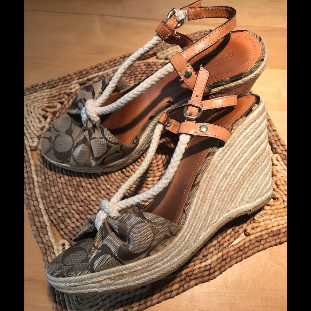 COACH SIGNATURE ROPE SZ8.5 WEDGES